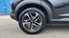 Nissan Juke 1.0 DiG-T N-Connecta 5dr DCT Petrol Hatchback